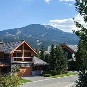 Montebello By Premier Apartment Whistler